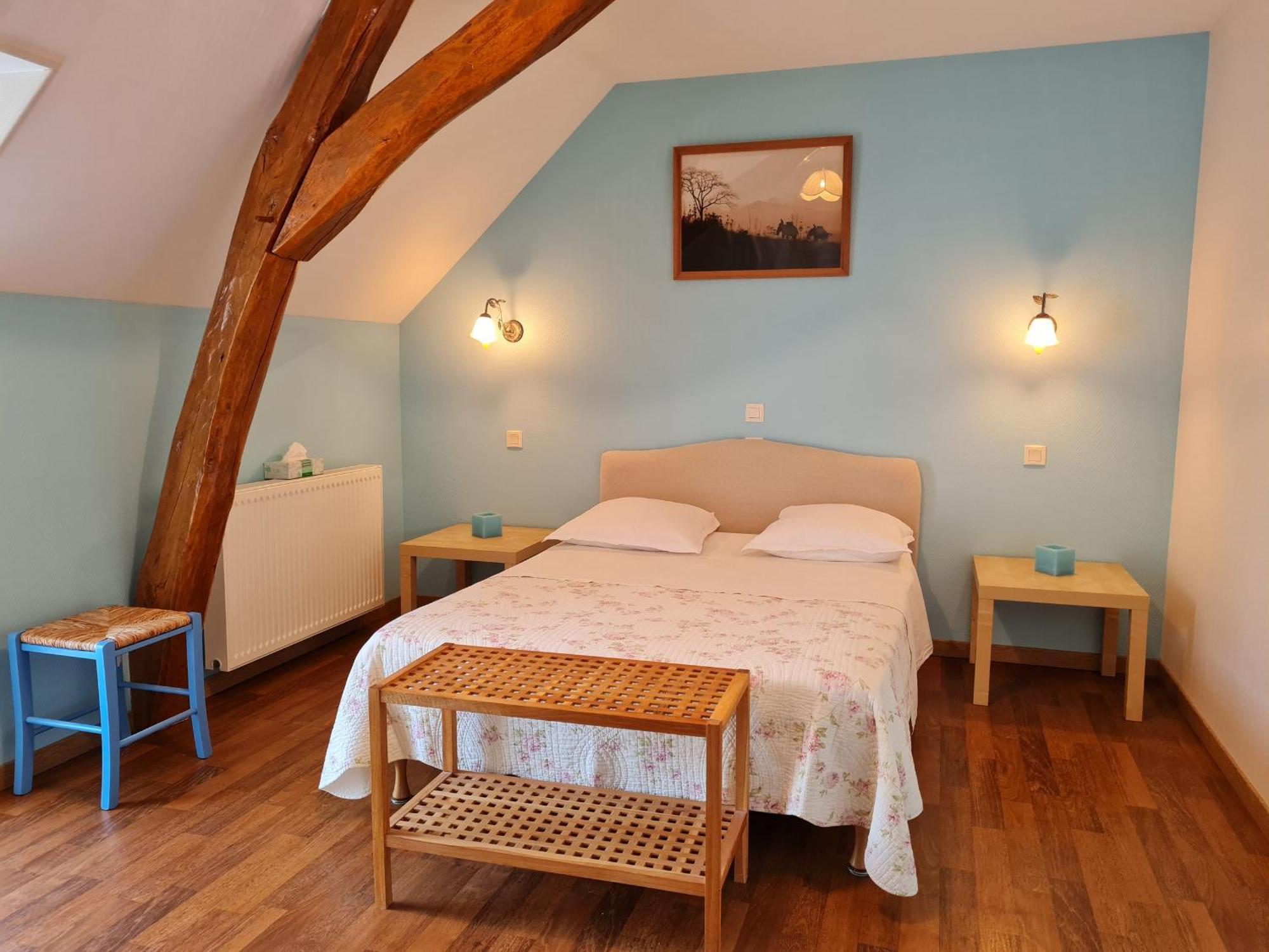 Ferme Renovee Au Calme - 4 Chambres, Petit-Dejeuner Inclu - Fr-1-590-450 Cravant  Zewnętrze zdjęcie